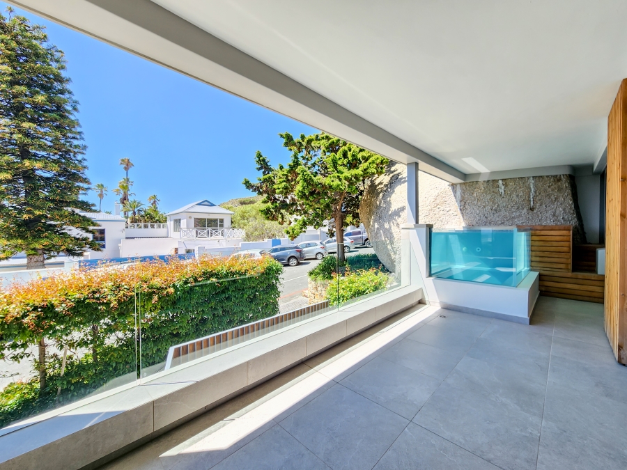 3 Bedroom Property for Sale in Llandudno Western Cape